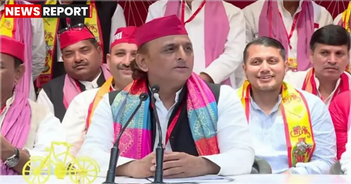 समाजवादी पार्टी के अध्यक्ष अखिलेश यादव ने भाजपा सरकार पर व्यापारियों के शोषण का आरोप लगाते हुए कहा कि व्यापारियों के लिए प्रदेश में आपातकाल जैसे हालात हैं, सरकार बिचौलियों को फायदा पहुंचा रही है।