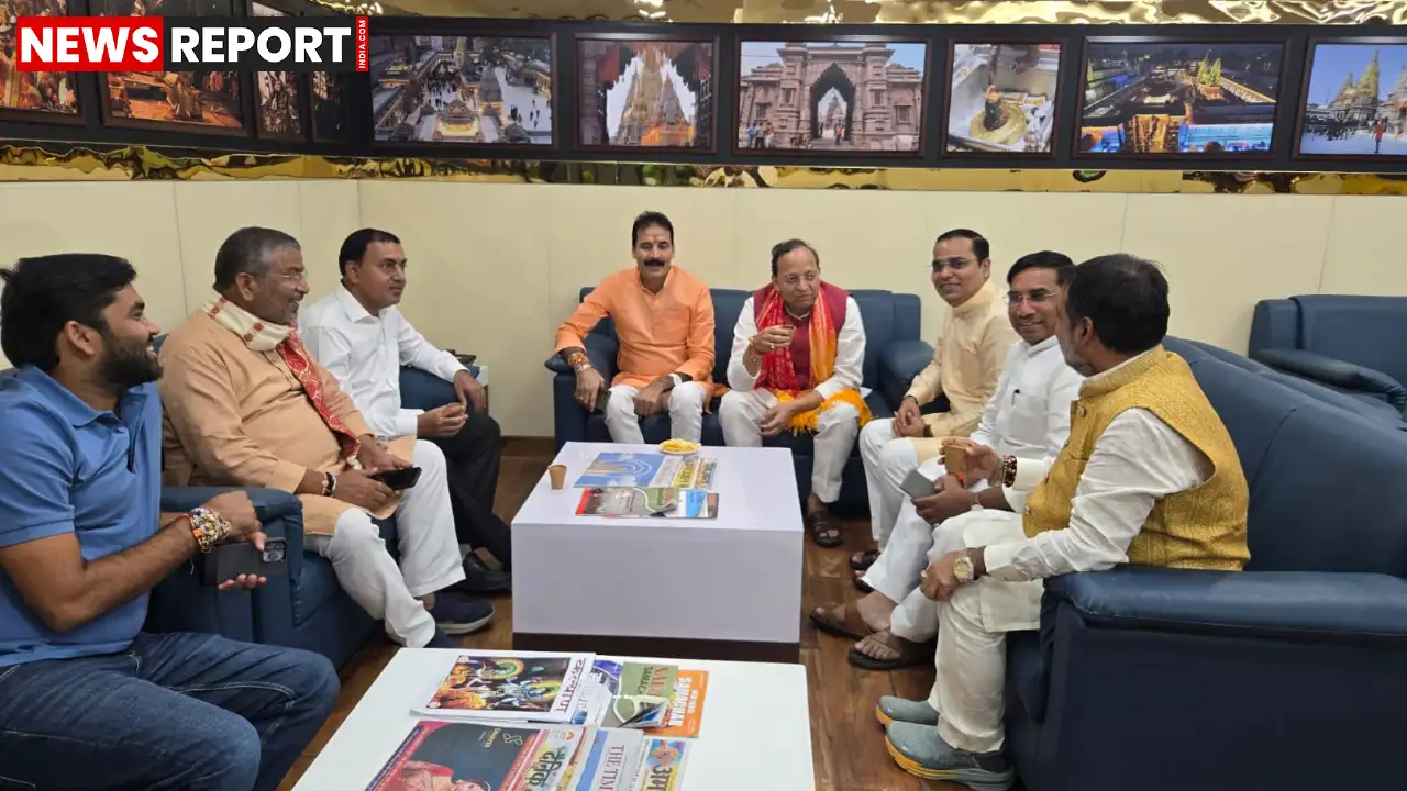 वाराणसी: भाजपा के राष्ट्रीय महामंत्री अरुण सिंह का आगमन, कार्यकर्ताओं ने किया गर्मजोशी से स्वागत वाराणसी: भाजपा के राष्ट्रीय महामंत्री अरुण सिंह का आगमन, कार्यकर्ताओं ने किया गर्मजोशी से स्वागत