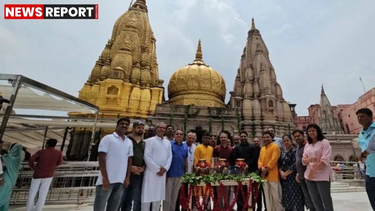 काशी विश्वनाथ धाम संग्रहालय में चंद्रयान की विशेष प्रतिकृति प्रदर्शित की जाएगी जिससे शिवशक्ति पॉइंट का मूवमेंट भी दिखेगा, इसरो वैज्ञानिकों ने इसे भेंट किया।