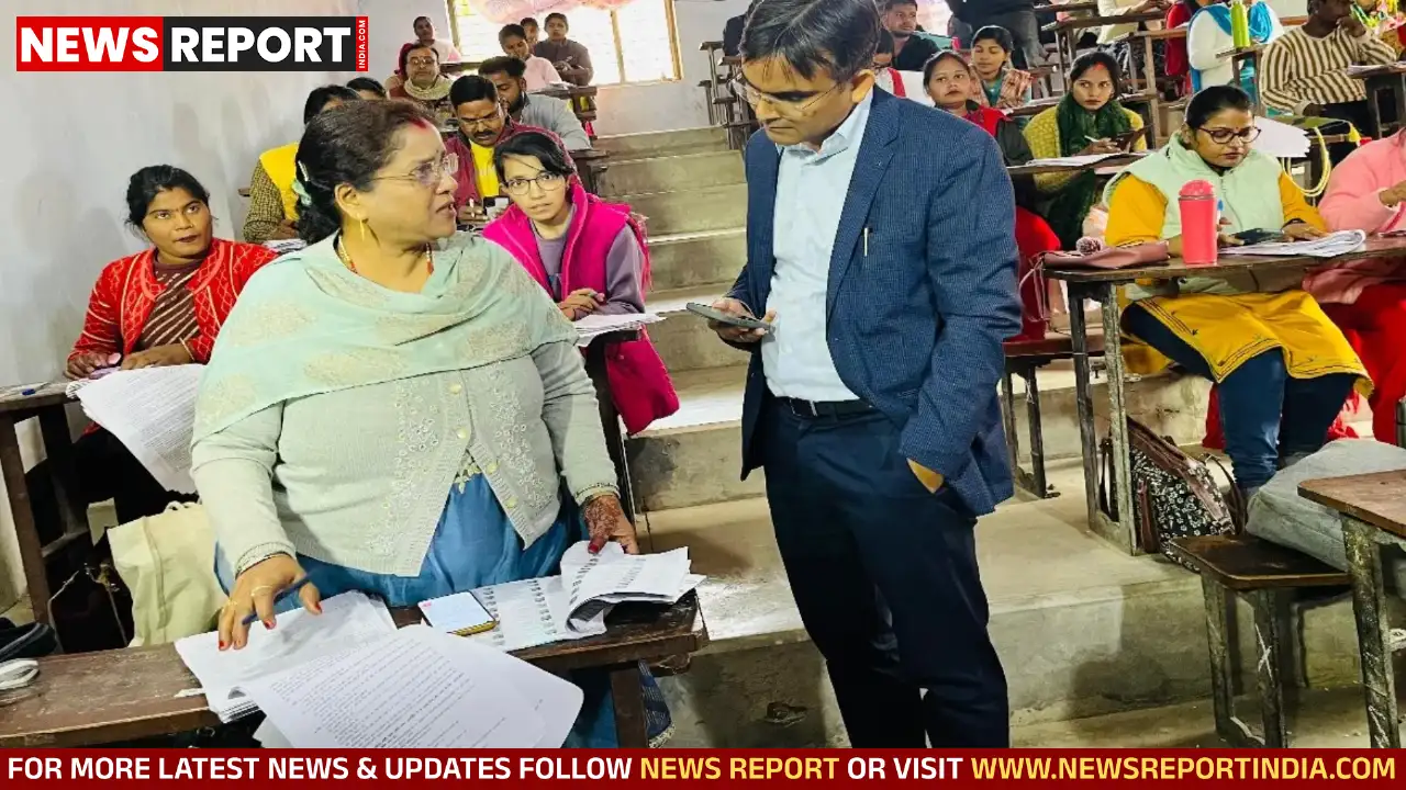 जिलाधिकारी ने विशेष पुनरीक्षण कार्यों का औचक निरीक्षण किया, दिए महत्वपूर्ण निर्देश