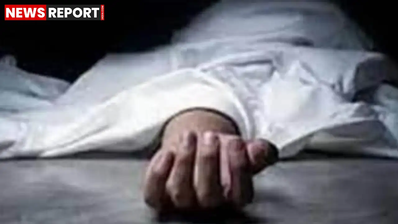 चंदौली के मुगलसराय स्थित आटा मिल में मशीन फटने से दर्दनाक हादसा, एक मजदूर की मौत हुई और दो-तीन घायल हुए।