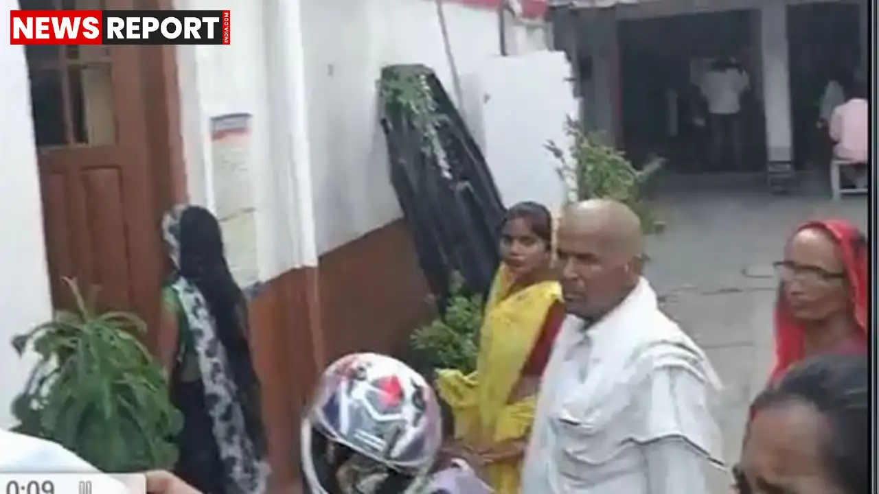 बाराबंकी के एक परिवार ने लखनऊ में विधान भवन के सामने आत्मदाह करने की कोशिश की, उनका आरोप है कि उनके बेटे को झूठे आरोप में फंसाया गया और पुलिस उनकी शिकायत नहीं सुन रही है।