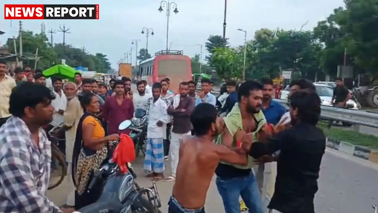 गोरखपुर: मछली खरीदने को लेकर दो ग्राहकों में हुई जमकर मारपीट, हाईवे पर लगा जाम गोरखपुर: मछली खरीदने को लेकर दो ग्राहकों में हुई जमकर मारपीट, हाईवे पर लगा जाम