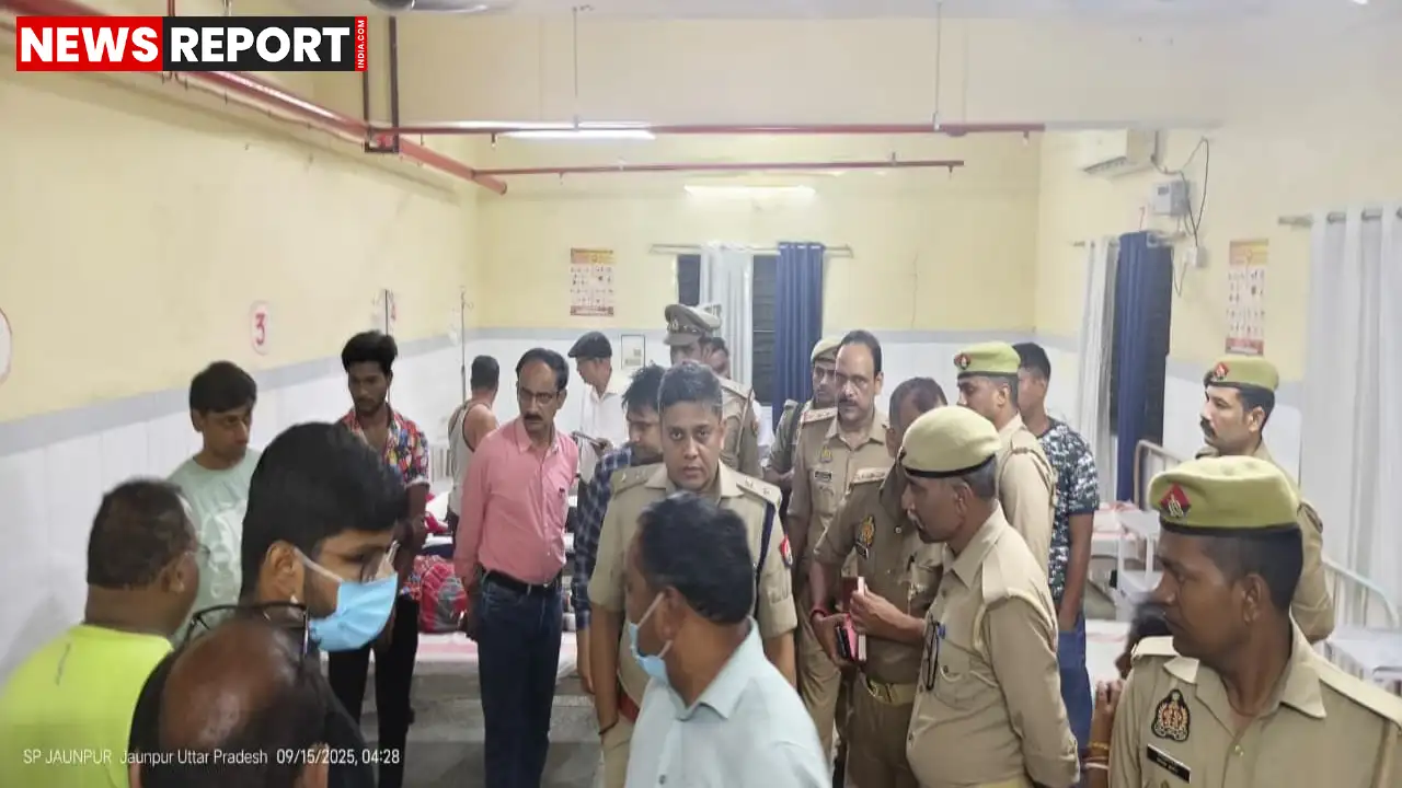 जौनपुर में श्रद्धालुओं से भरी बस-ट्रेलर की भीषण टक्कर, चार की मौत नौ घायल
