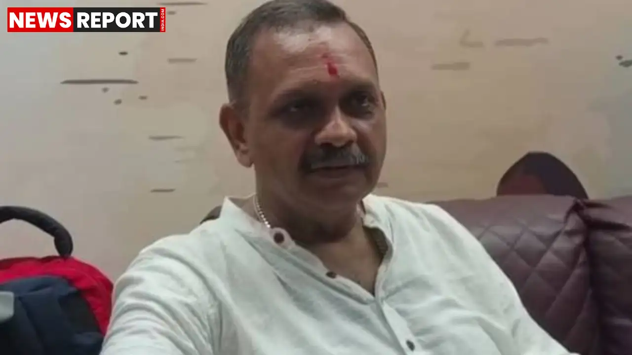 वाराणसी: लेफ्टिनेंट कर्नल पुरोहित ने काशी विश्वनाथ में दर्शन किए, बोले- बाबा ने दिया नया जीवन वाराणसी: लेफ्टिनेंट कर्नल पुरोहित ने काशी विश्वनाथ में दर्शन किए, बोले- बाबा ने दिया नया जीवन