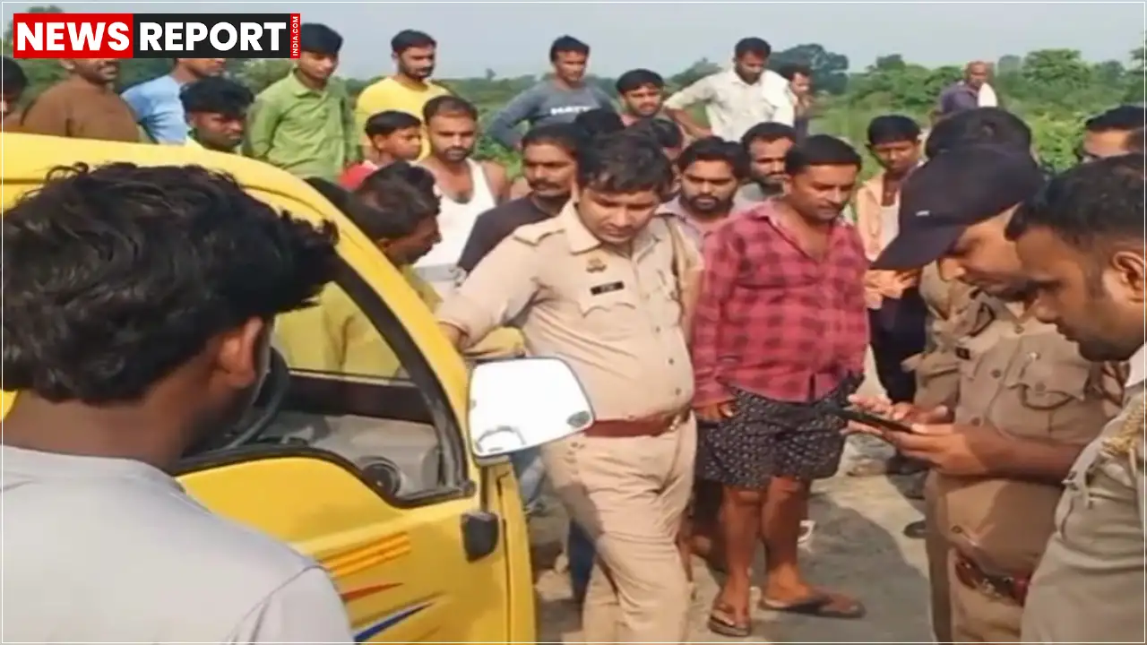 मैनपुरी में आज सुबह एक दर्दनाक सड़क हादसे में एक ओवरलोड स्कूल वैन पलटने से छह बच्चे घायल हो गए, जिनमें से तीन की हालत गंभीर है, वैन में क्षमता से अधिक बच्चे भरे हुए थे।