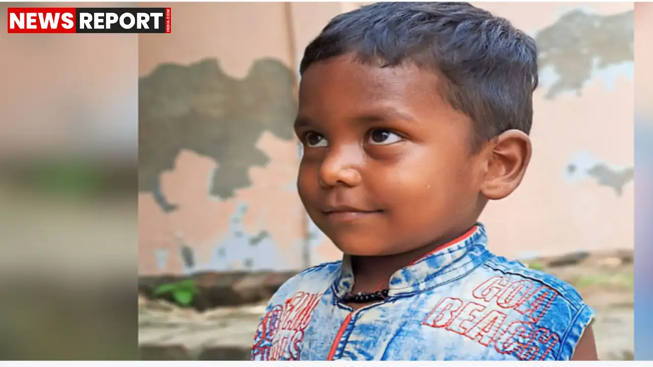मऊ के हलधरपुर में आठ अगस्त से लापता छह वर्षीय आर्यन का शव खुले सबमर्सिबल बोरिंग में मिला, जिससे इलाके में सनसनी फैल गई।