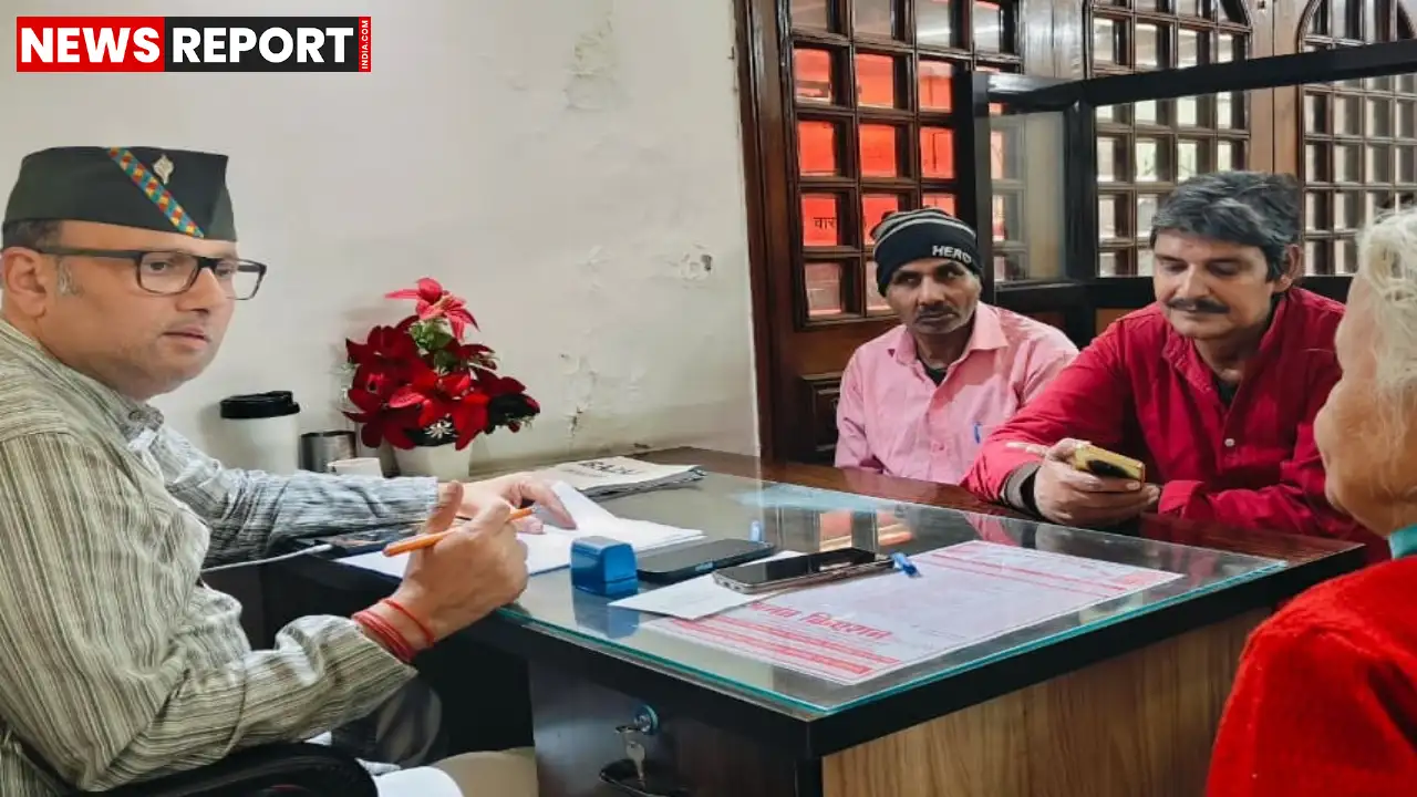 वाराणसी: PMO कार्यालय में विधायक सौरभ श्रीवास्तव ने सुनी जनता की समस्याएं, समाधान के लिए दिए त्वरित निर्देश वाराणसी: PMO कार्यालय में विधायक सौरभ श्रीवास्तव ने सुनी जनता की समस्याएं, समाधान के लिए दिए त्वरित निर्देश