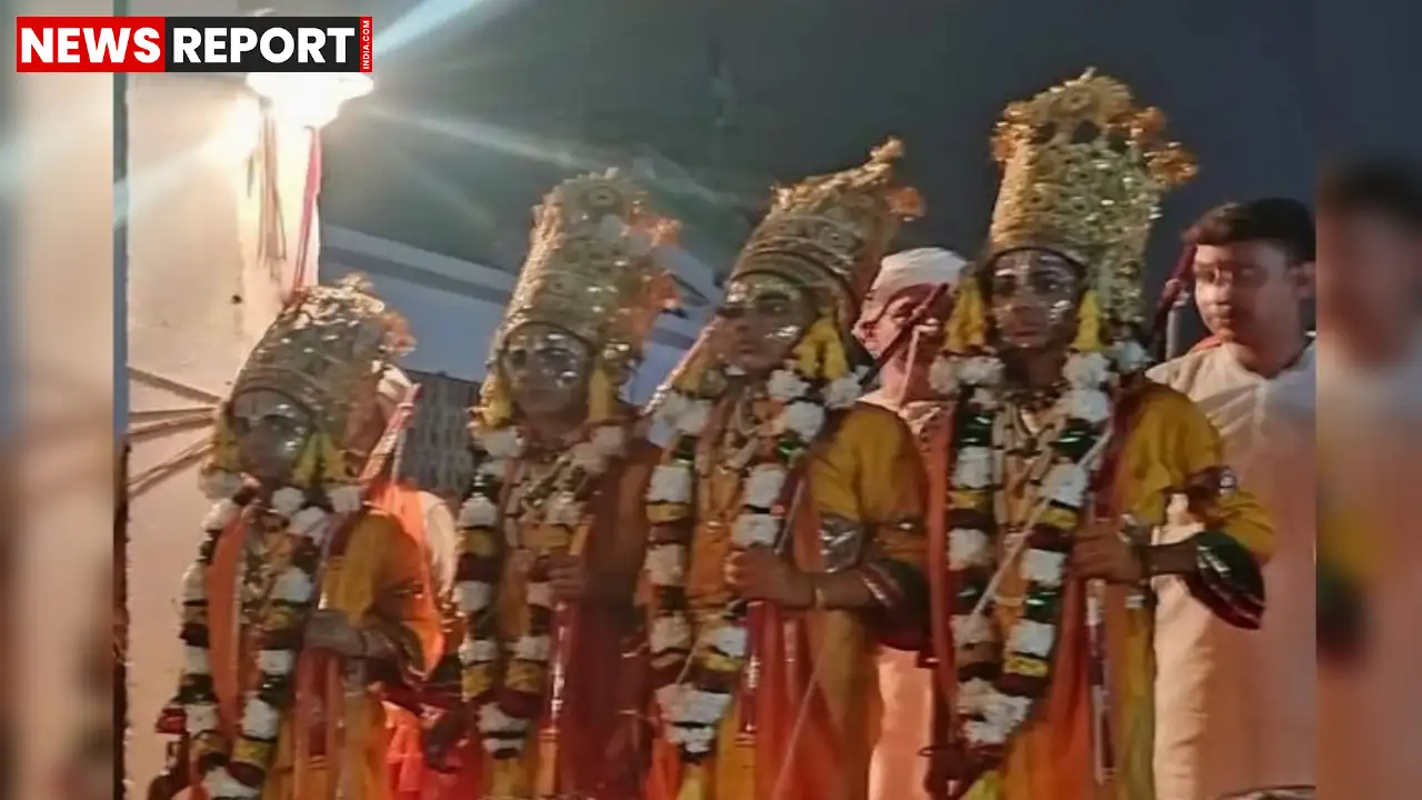 वाराणसी: कौशल्या की गोद में झूले रामलला, जयकारों से गूंजा रामनगर का अयोध्या मैदान वाराणसी: कौशल्या की गोद में झूले रामलला, जयकारों से गूंजा रामनगर का अयोध्या मैदान