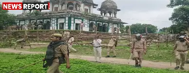 आबूनगर के विवादित मकबरे में तोड़फोड़ के आरोप में 160 लोगों पर एफआईआर, भाजपा नेताओं के नाम भी शामिल।