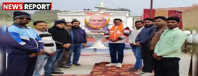 वाराणसी के रामनगर में भारत रत्न अटल बिहारी वाजपेयी की जयंती सुशासन दिवस के रूप में मनाई गई, जहाँ उनके आदर्शों को याद किया गया।