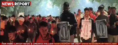 बीएचयू में छात्र की सड़क हादसे में मौत के बाद छात्रों ने कैंडल मार्च निकालकर परिसर की सुरक्षा व्यवस्था पर सवाल उठाए।