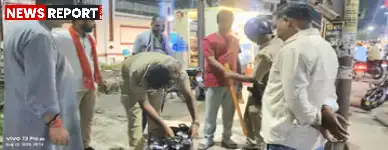 वाराणसी: भाजपा विधायक सौरभ श्रीवास्तव ने रंगेहाथ पकड़े गांजा तस्कर, पुलिस कार्यशैली पर उठे सवाल
