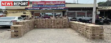 चंदौली पुलिस ने स्वाट और सर्विलांस टीम के साथ मिलकर 1.40 करोड़ की अवैध अंग्रेजी शराब पकड़ी, बिहार जा रही थी खेप, दो तस्कर गिरफ्तार।