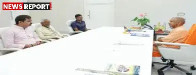 मुख्यमंत्री योगी आदित्यनाथ ने गाजीपुर लाठीचार्ज में मृत भाजपा कार्यकर्ता सियाराम उपाध्याय के परिजनों से मिलकर न्याय, सरकारी नौकरी व सहायता का आश्वासन दिया।