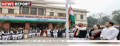भारतीय राष्ट्रीय कांग्रेस ने 140वां स्थापना दिवस मनाया, अध्यक्ष मल्लिकार्जुन खरगे ने इंदिरा भवन में ध्वजारोहण कर मोदी सरकार पर तीखा हमला बोला।