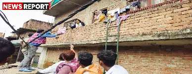 वाराणसी: मिशन समाज सेवा ने बाढ़ पीड़ितों में बांटी राहत सामग्री