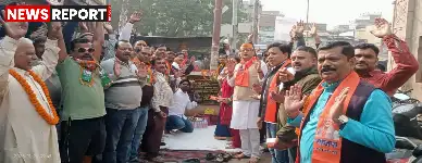 वाराणसी के रामनगर में विधायक सौरभ श्रीवास्तव ने 12.28 लाख के सीसी रोड का शिलान्यास कर लोगों की वर्षों पुरानी मांग पूरी की, सुगम आवागमन सुनिश्चित होगा।