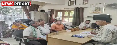 विधायक सौरभ श्रीवास्तव ने महमूरगंज कार्यालय में जनसुनवाई कर नागरिकों की समस्याओं को सुना, विभागों को त्वरित समाधान के निर्देश दिए।