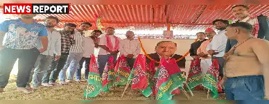 वाराणसी में नेताजी मुलायम सिंह यादव की पुण्यतिथि पर श्रद्धांजलि सभा आयोजित हुई, जिसमें समाज के हर वर्ग के लोगों ने उनके आदर्शों को याद किया।