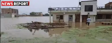 चंदौली: नहर का तटबंध टूटा, सैकड़ों बीघा फसल जलमग्न, किसानों में भारी आक्रोश