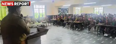वाराणसी: पब्लिक स्कूल में साइबर जागरूकता दिवस, छात्रों को ऑनलाइन ठगी से बचाव के सिखाए गुर