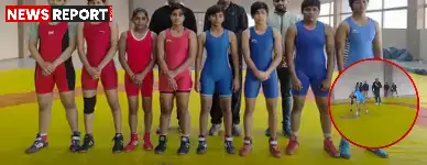 वाराणसी: दस महिला पहलवानों ने मंडल कुश्ती में जगह बनाई, राज्य स्तर की तैयारी