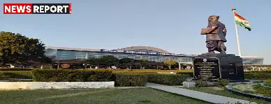 वाराणसी: एयरपोर्ट पर यात्री के बैग से जिंदा कारतूस बरामद, CISF ने हिरासत में लिया