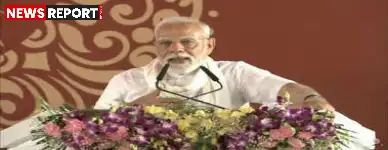 वाराणसी में पीएम मोदी का भावुक संबोधन, 52 विकास परियोजनाओं का लोकार्पण।