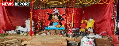 वाराणसी के रामनगर में 47वें वर्ष भी माँ महाकाली की भव्य पूजा का आयोजन हुआ, जो परंपरा, एकता और आस्था का केंद्र बनी।