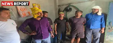 वाराणसी के रामनगर में एसओजी-2 ने बड़ी कार्रवाई कर तेल कटिंग गिरोह का पर्दाफाश किया, आठ आरोपी गिरफ्तार किए गए।