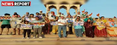वाराणसी: मां गंगा की आरती से टीम इंडिया की जीत की कामना, सामने घाट से उठी देशव्यापी प्रार्थना