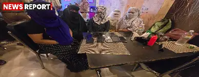 वाराणसी के मलदहिया में रेस्टोरेंट की आड़ में चल रहे देह व्यापार का एसओजी-2 ने भंडाफोड़ किया, पांच युवतियां समेत आठ गिरफ्तार।