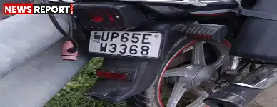 वाराणसी के मिर्जामुराद में ट्रक की चपेट में आने से बाइक सवार तीन युवक गंभीर रूप से घायल हो गए, चालक फरार।
