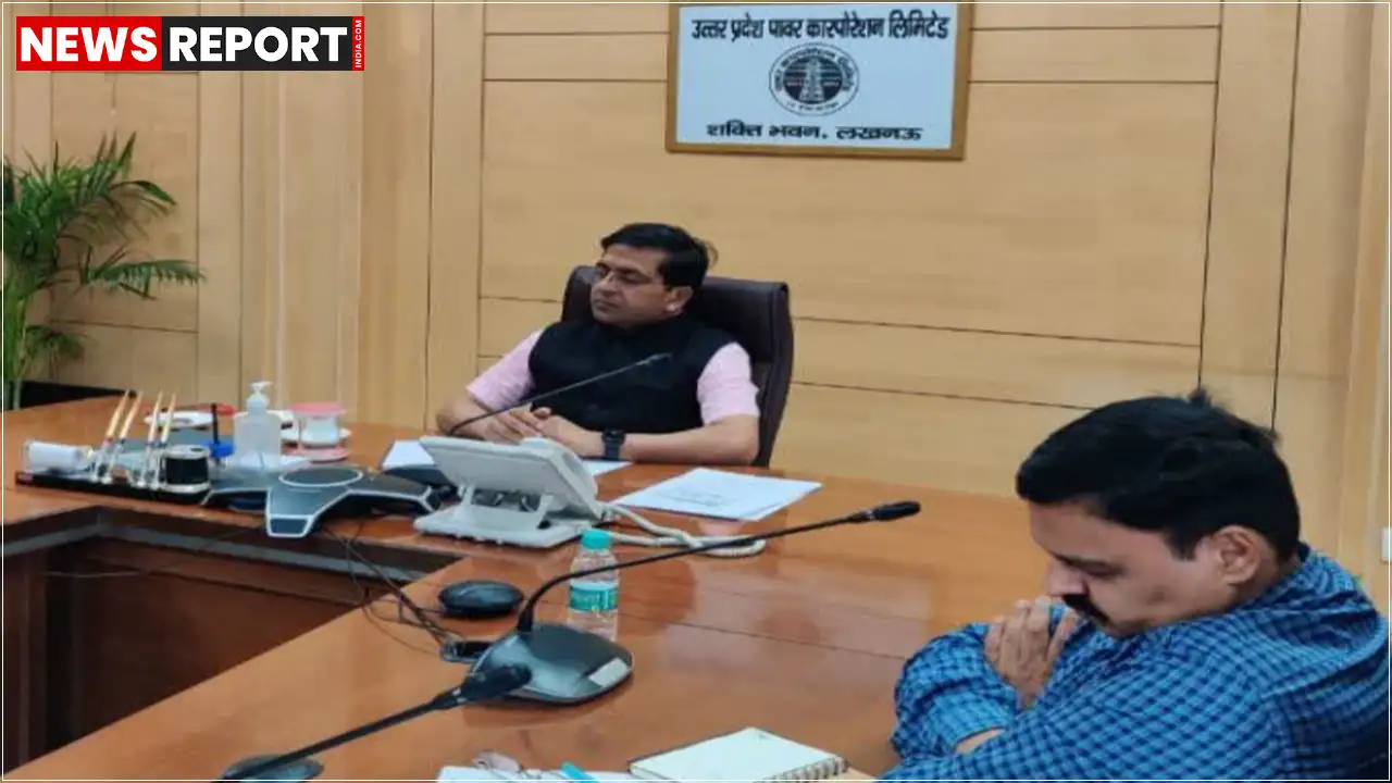 उत्तर प्रदेश पावर कॉरपोरेशन लिमिटेड ने 9 जुलाई को प्रस्तावित बिजली कर्मचारियों की हड़ताल पर सख्त रुख अपनाया है, चेतावनी दी है कि आपूर्ति बाधित करने पर तत्काल बर्खास्तगी होगी और संबंधित क्षेत्र के मुख्य अभियंता उत्तरदायी होंगे।