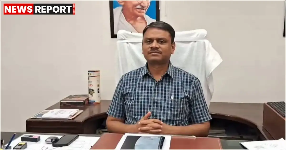 मंडलायुक्त एस. राजलिंगम ने आगामी सावन महीने में श्रद्धालुओं को बेहतर दर्शन सुविधा देने हेतु बाबा विश्वनाथ मंदिर में व्यवस्थाओं को और सुदृढ़ करने के निर्देश दिए हैं।