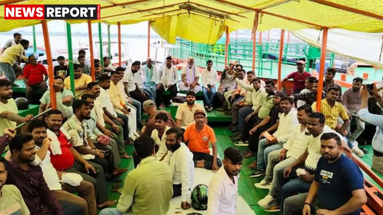 वाराणसी में निषाद समाज की बैठक में तेलिया नाला और सका घाट पर माझी समुदाय द्वारा नौका संचालन बंद करने के निर्णय पर विचार हुआ, अवैध संचालन से आजीविका पर संकट बताया गया.