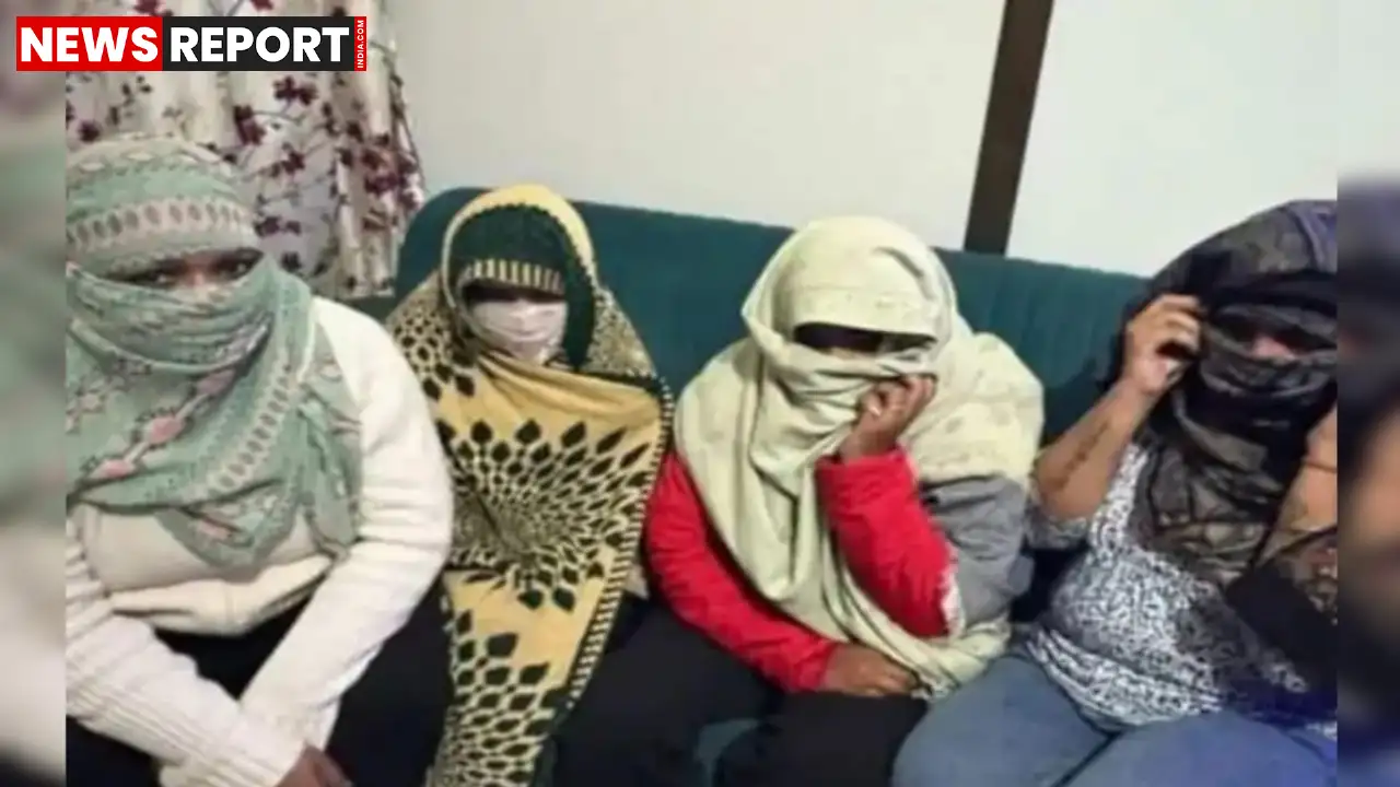 वाराणसी: स्पा सेंटर की आड़ में सेक्स रैकेट का भंडाफोड़,  शक्ति शिखा अपार्टमेंट फ्लैट से 13 गिरफ्तार