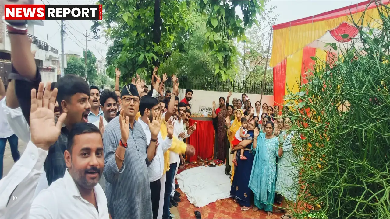 वाराणसी के रामनगर में विधायक सौरभ श्रीवास्तव ने ₹31.76 लाख की लागत से इंटरलॉकिंग सड़क निर्माण का शिलान्यास किया, जिससे स्थानीय निवासियों को आवागमन में सुविधा होगी।