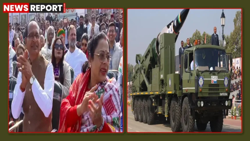 कर्तव्य पथ पर 77वें गणतंत्र दिवस परेड में भारतीय सेना की मार्चिंग और वायुसेना की फ्लाईपास्ट