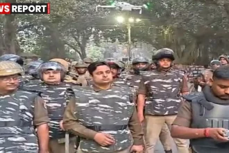बीएचयू परिसर में पुलिस जांच और सुरक्षा का दृश्य