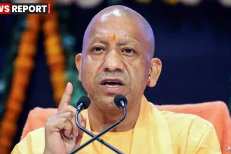 बुंदेलखंड में डेयरी वैल्यू चेन से जुड़ी ग्रामीण महिलाएं दूध संग्रह केंद्र पर