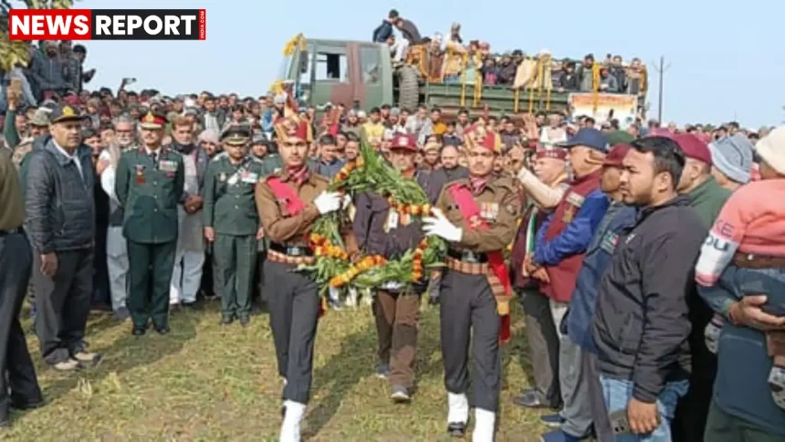 हापुड़ के गांव भटैल में शहीद जवान रिंखिल बालियान को सैन्य सम्मान के साथ अंतिम विदाई
