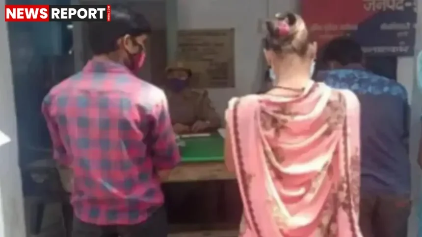 महाराजगंज परतावल पुलिस चौकी में पारिवारिक विवाद की शिकायत दर्ज करते पीड़ित का प्रतीकात्मक दृश्य