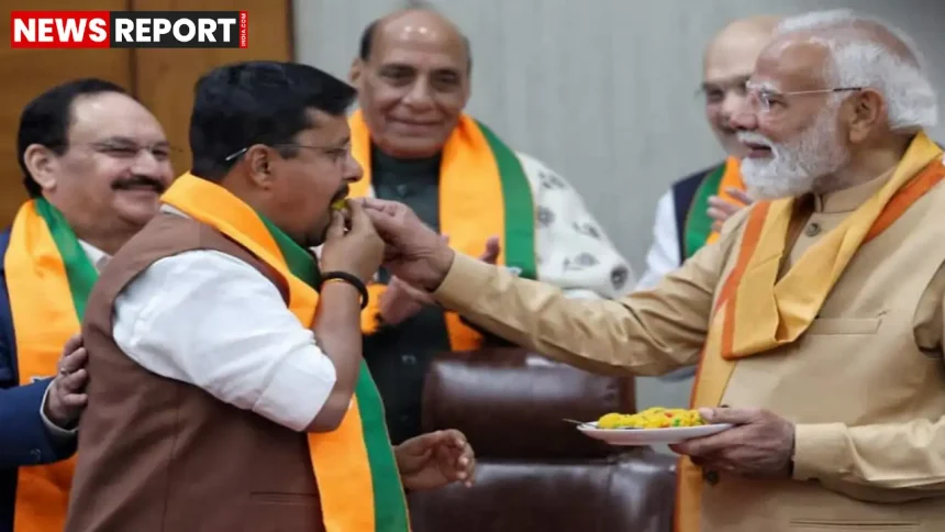 भाजपा मुख्यालय में नितिन नबीन को राष्ट्रीय अध्यक्ष पद की जिम्मेदारी सौंपते पीएम नरेंद्र मोदी