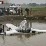 प्रयागराज केपी कॉलेज के पीछे तालाब में गिरा सेना का ट्रेनिंग विमान, रेस्क्यू ऑपरेशन जारी