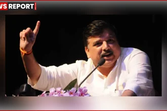 सुल्तानपुर में मीडिया से बातचीत करते आप सांसद संजय सिंह, शंकराचार्य अपमान और मंदिर तोड़ने पर बयान