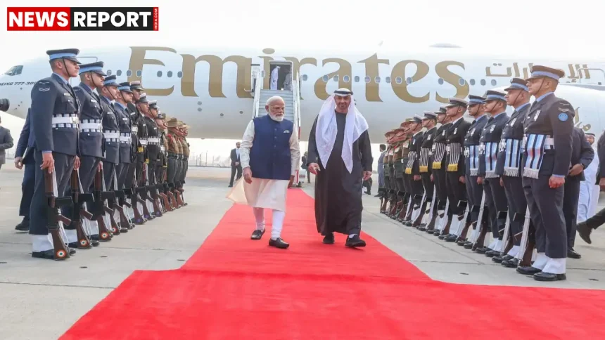 दिल्ली एयरपोर्ट पर पीएम मोदी ने यूएई राष्ट्रपति शेख मोहम्मद बिन जायद का स्वागत किया