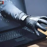 वाराणसी में डिजिटल अरेस्ट के नाम पर 23 लाख की साइबर ठगी का प्रतीकात्मक दृश्य