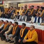 वाराणसी में FAIM संगोष्ठी में व्यापारियों और एडीसीपी यातायात अंशुमान मिश्रा के साथ संवाद